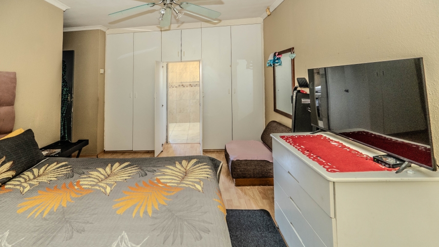 3 Bedroom Property for Sale in Vredenberg Western Cape